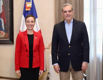 Presidente Abinader recibe a la ministra de Relaciones Exteriores de Jamaica