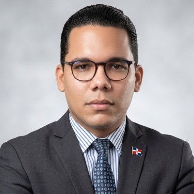 La Lecci&oacute;n del Bronce y de la Tierra: La Hora de Venezuela y el Deber de Am&eacute;rica.
