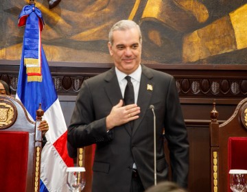 Luis Abinader pone fin a 180 a&ntilde;os de continuismo con la nueva Constituci&oacute;n 