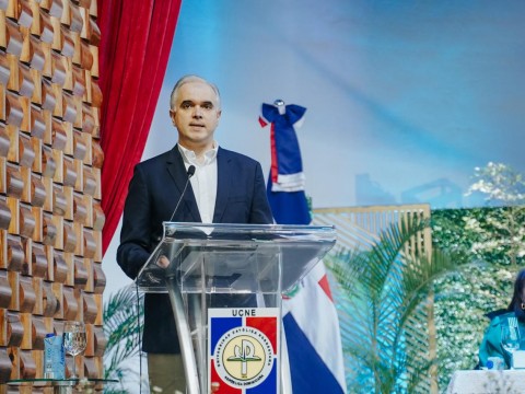&nbsp;Luis Miguel De Camps reafirma su apuesta estrat&eacute;gica por el magisterio como eje clave para transformar el sistema educativo