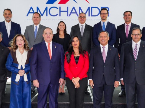  Ministro Mag&iacute;n D&iacute;az: La econom&iacute;a de RD responde positivamente pese a la incertidumbre persistente