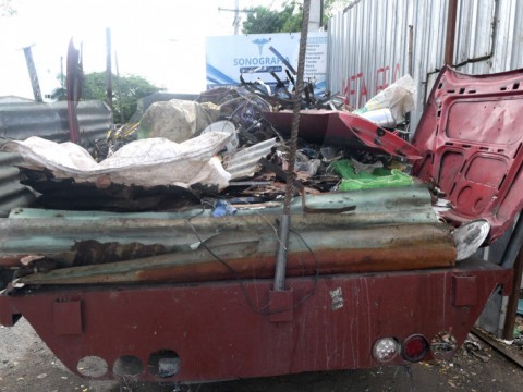 Metaleras ocupan 1,500 metros de la carretera S&aacute;nchez