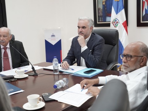 Ministerio de Educaci&oacute;n avanza hacia la quinta etapa de Evaluaci&oacute;n de Desempe&ntilde;o Docente con  77 % de avance en fase previa