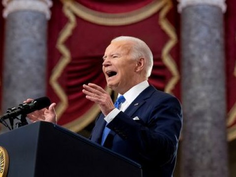 Presidente Joe Biden dar&aacute; esta noche su primer discurso del Estado de la Uni&oacute;n