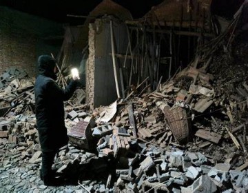 M&aacute;s de un centenar de muertos en un sismo en el noroeste de China