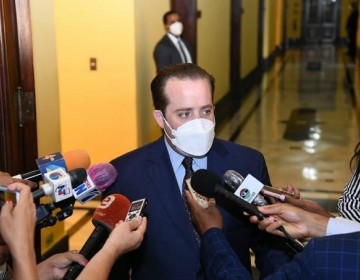 &ldquo;Todo el mundo que quiera manifestarse tiene derecho a hacerlo&rdquo; dice paliza