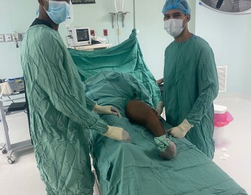 Ney Arias Lora realiza operativo quir&uacute;rgico de reconstrucci&oacute;n &oacute;sea a m&aacute;s de 10 pacientes