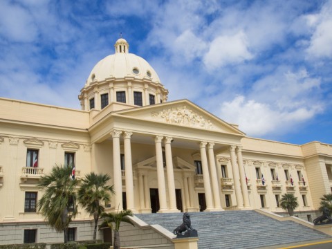 Cambios diplom&aacute;ticos y consulares abundaron el pasado mes de junio