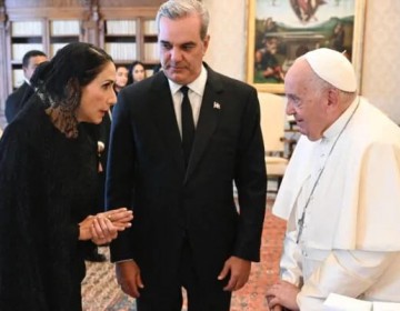 Presidente Abinader asistir&aacute; junto a su esposa Raquel Arbaje a la misa funeral de Su Santidad el papa Francisco