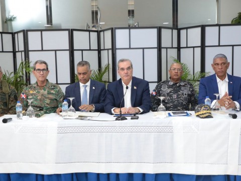 Presidente Abinader encabeza reuni&oacute;n de seguimiento al Plan de Seguridad Ciudadana