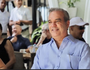 Presidente Abinader retoma actividades de fin de semana