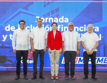 Promipyme e Indotel impulsan jornada de inclusi&oacute;n financiera y transformaci&oacute;n digital en Los Mina