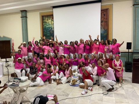 Promoci&oacute;n 82-84 realiza un emocionante sexto encuentro, con motivo de su 40 aniversario