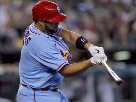 Pujols pone los 700 jonrones en un punto alcanzable