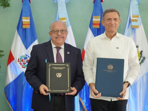 Rep&uacute;blica Dominicana y Guatemala firman acuerdo para impulsar comercio e inversiones