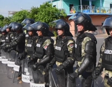Un polic&iacute;a y 11 reclusos mueren en intervenci&oacute;n de c&aacute;rcel en Paraguay