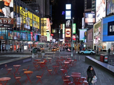 New York no tiene planes de implementar cuarentena pese a la subida de casos de coronavirus