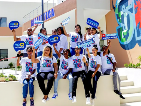 Abinader inaugura ciudad universitaria en Hato Mayor