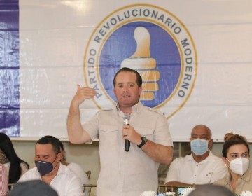 PRM re&uacute;ne dirigentes del sur; destacan exitoso gobierno de Abinader