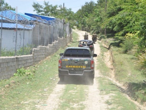 Comandante del Ej&eacute;rcito realiza recorrido por zona fronteriza