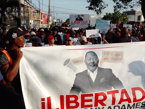 Realizan caminata para pedir libertad alcalde de La Romana Tony Adames