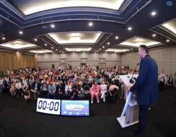 Medell&iacute;n se revolucion&oacute; con lo mejor de la comunicaci&oacute;n pol&iacute;tica