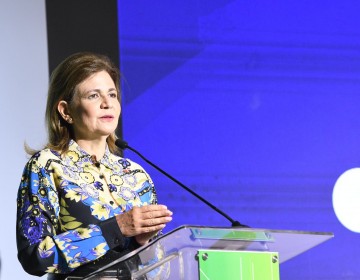 Vicepresidenta llama a empresarios afiliarse a la facturaci&oacute;n electr&oacute;nica
