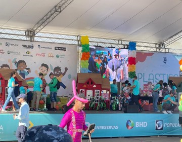 Alcald&iacute;a del DN realiza cuarta entrega de Pl&aacute;sticos por Juguetes