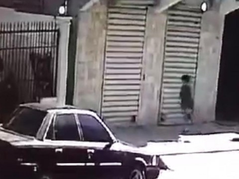 Reportan desaparici&oacute;n de la ni&ntilde;a Liz Mar&iacute;a en el ensanche Isabelita; c&aacute;mara de seguridad arroja una pista