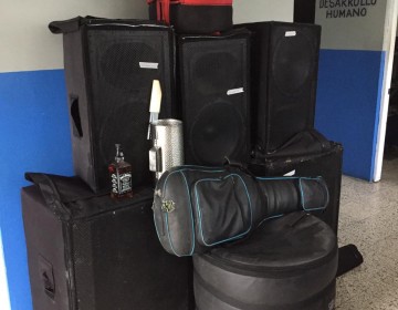 Polic&iacute;a Nacional desmantela fiestas clandestinas en Santiago 