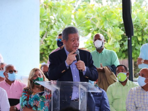 Leonel Fern&aacute;ndez: el PLD se emborrach&oacute; de poder y por eso est&aacute; pasando situaciones dif&iacute;ciles