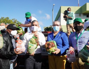 Agricultura e Inespre inician con &eacute;xito Operativos Especiales de Navidad en 135 puntos del Gran Santo Domingo