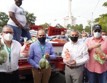 Inespre extiende venta de pollos a Moca y Santiago