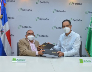 Cafetaleros y sus familias tienen garant&iacute;a en salud a trav&eacute;s de SeNaSa