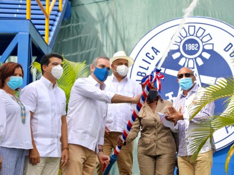 Gobierno pone en marcha planta potabilizadora Guanuma- Los Botados
