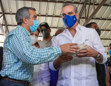 Lanzan&nbsp; campa&ntilde;a &ldquo;Coc&iacute;nale a Mam&aacute; con INESPRE&rdquo; con ventas de alimentos a bajos costos.