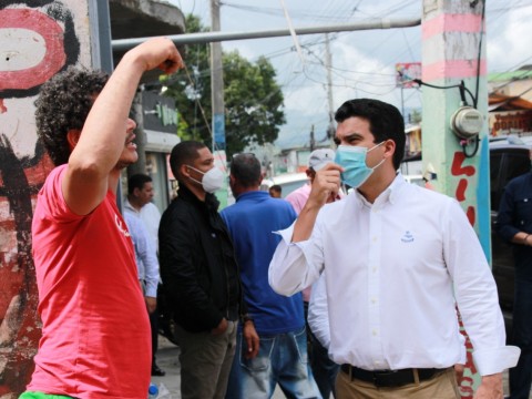 Director del INAPA encabeza amplia jornada de vacunaci&oacute;n en Bonao, Monse&ntilde;or Nouel