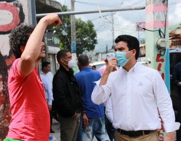 Director del INAPA encabeza amplia jornada de vacunaci&oacute;n en Bonao, Monse&ntilde;or Nouel