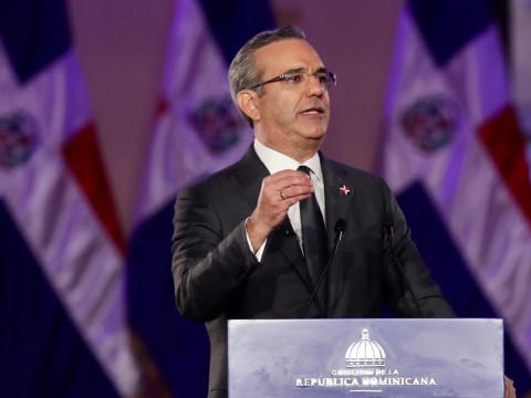 Presidente Abinader llama a liderazgo pol&iacute;tico, social y empresarial a unirse para lograr reformas que necesita RD para progreso