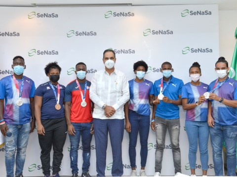 SeNaSa otorga Plan Complementario Premium a medallistas ol&iacute;mpicos 
