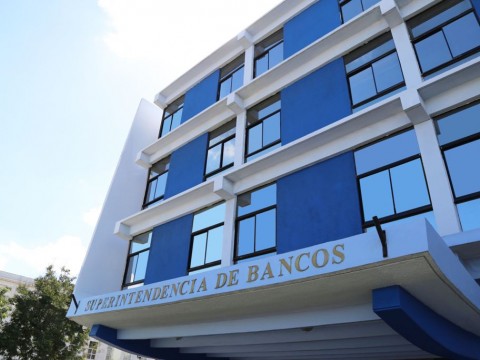 Superintendencia de Bancos lanza sello que identifica entidades autorizadas 