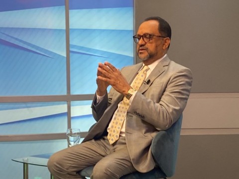 Antoliano Peralta dice no fue consultado para designar ni desvincular al ex consultor del Ministerio de la Juventud