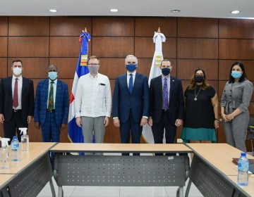 Ministro de Trabajo y Encargado de Negocios de Embajada de Estados Unidos de Am&eacute;rica dialogan sobre futuros acuerdos de cooperaci&oacute;n