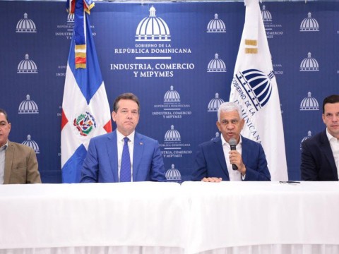 Fenatrado deja sin efecto aumento en tarifas del transporte carga 