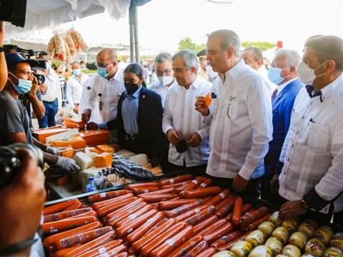 Gobierno lanza Gran Feria Navide&ntilde;a con INESPRE que ofertar&aacute; productos canasta b&aacute;sica a mitad de precio. 