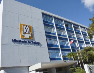Ministerio de Trabajo invita a tres jornadas de empleos en La Vega, Bonao y Barahona