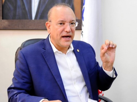 Reprochan oposici&oacute;n ampliaci&oacute;n autopista Duarte