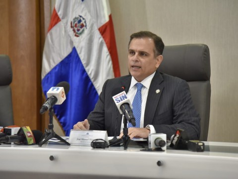 D&eacute;ficit fiscal fue de 2.7% el a&ntilde;o pasado, seg&uacute;n Hacienda
