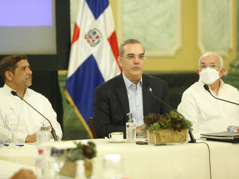 Presidente Abinader afirma abastecimiento de producci&oacute;n nacional ha sido garant&iacute;a seguridad alimentaria en pandemia