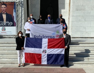 Refiner&iacute;a Dominicana de Petr&oacute;leo rindi&oacute; honor a la patria en el 178 aniversario de la Independencia